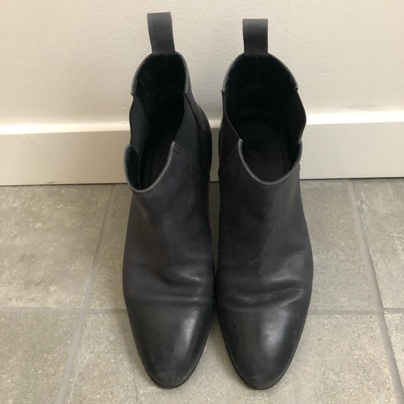 Men’s Hugo Boss Leather Ankle Boots - Picture 5 of 8